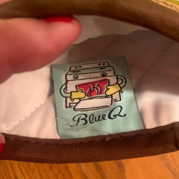 Blue Q Oven Mitt "Learn Your Baby Animals" - Picture 3 of 8